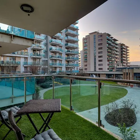 Duna Terrace Apartment *